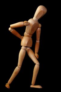 ベッドとマットレスで腰痛を軽減するための選び方は？